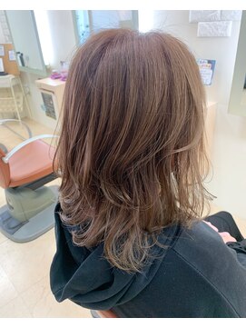 エイミー バイ ハセ(Aimee by HASE) 30代40代/白髪染め×スモーキーピンクベージュ/ニュアンスカラー