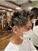 ハイライトツーブロックショート