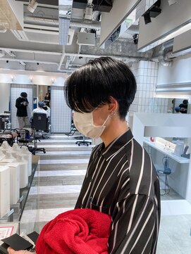 ルースト 西院店(ROOST) 前下がりセンターパート