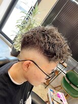 メンズヘアーモネ(men's hair MONE)&nbsp;スキンフェード濡れパーマ