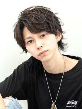 プログレスプラス アップバングミディアムレイヤー 無造作外ハネ 束感スタイル