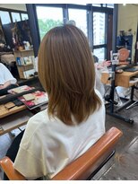 ワラティク(WARATI C)&nbsp;ミディアムレイヤーカッ