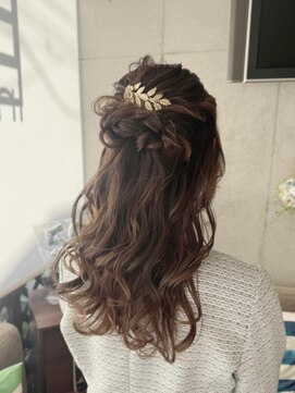 エム インターナショナル 春日部本店(EMU international) 似合わせダウンスタイル/ハーフアップ/ゆるふわ巻き