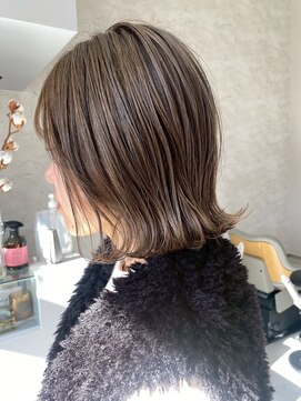 ミニリ(Miniri) 外はねボブ