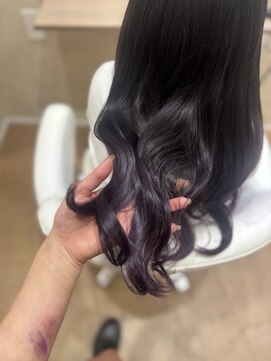 ジャパンデザイナーズアカデミー グラデーションカラー