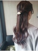 ハーフアップスタイル
