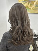 ハーツ(Heart's) 白髪ぼかしハイライト×グレージュ