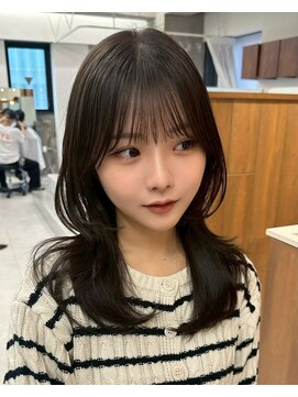 メラク(Merak) ワンカールで決まる韓国風レイヤー【渋谷/表参道/髪質改善】