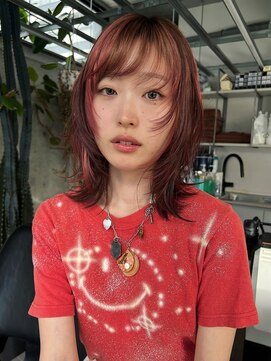 ビューズ オオサカ(VIEWS OSAKA) ハッシュカット×ピンクハイライト