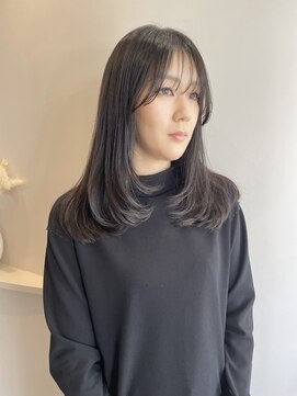 クム(QUMU) 透け感前髪 × ワンカールレイヤー
