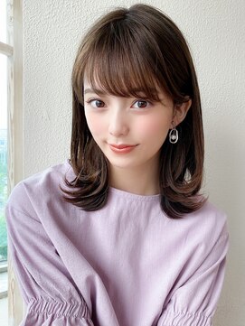 エイミーバイアフロートザガーデン 浦和店(amie by afloat the garden) 切りっぱなしミディアムレイヤー/ハッシュカット【浦和】