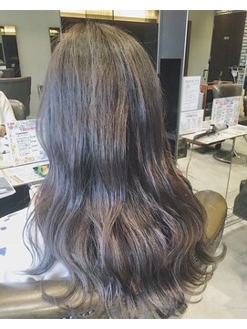 クレル(Creelu) カラー