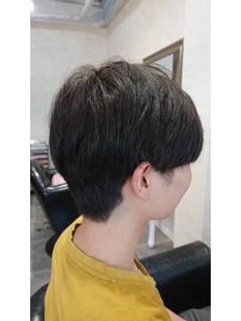 あるろう メンズマッシュ風ショート