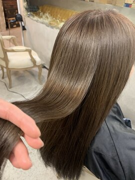 ロイジー(roijir) 【roijir 表参道】艶髪☆髪質改善トリートメント