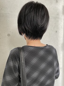 リバレッジ 白金(Leverage) 大人丸みショートボブ 30代40代50代【白金/目黒】担当 濱口