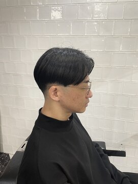 メリケンバーバーショップ フクオカ(MERICAN BARBERSHOP FUK) かき上げヘアショートレイアーくせ毛風パーマコンマヘアS15