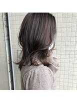 イツモノトコロ(kami to zakka)&nbsp;【イツモノトコロ】レイヤーたっぷりミディアムヘアー♪