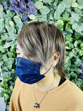 ビューティドレッセヤマノ 池袋パルコ(Beauty Dresse YAMANO) ブルーアッシュ系ハイトーンハイライト