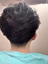 ヘアーカットデザインサロン スマッシュ 田町店(Hair cut design salon Smash)&nbsp;小顔補正立体カット アップバング ツーブロ カルマ  フェード