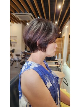 キレイコムデュース(Deuce) くせ毛ショートスタイル