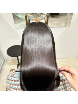 マチルダ(Matilda) 艶髪セミロング