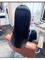 シック(Chic)&nbsp;ブルーグレージュアッシュブラックグレーベージュ 斜めバング