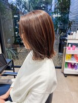 ヘアデザイン ソラ(Sola)&nbsp;細めハイライト立体感シルキーベージュ切りっぱなしボブ