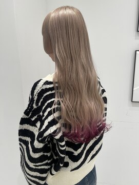 レノ(RENO) ブリーチハイトーンホワイトミルクティーベージュ裾カラーピンク