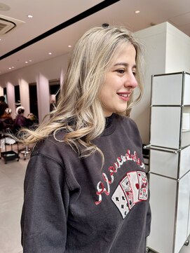 ステア ケース(stair case) 極細ハイライト タッチアップ 地毛残し