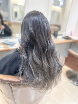 ネオリーブ チロル 横浜西口店(Neolive CiroL.) バレイヤージュ/ハイライトカラー/ホワイトシルバー【横浜】k