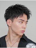 心斎橋スパイキーショートビジネスヘアフェザーショートパーマ