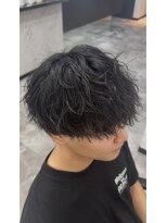 オム ブランシェ(HOMME BLANCHE’)&nbsp;【KAZUKI】緩めのシャドウパーマ