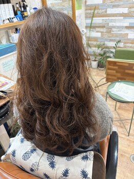 ハウオリ ヘアーワークス(Hauoli hair works)の写真/あなたの好み・ライフスタイル・髪質に似合うカールをご提案。