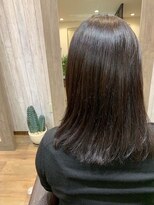 エウレカ(EUREKA)&nbsp;抜け感ボルドーのヘルシーレイヤー