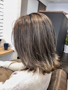 アペル(APARE) ゴールドベージュ！！！