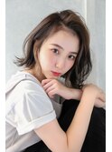 『estrela』大人可愛いフェイスフレーミング切りっぱなしボブ