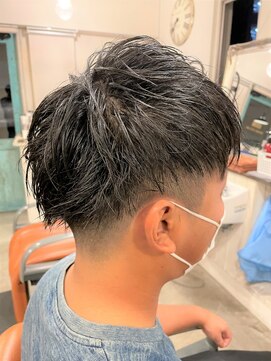 アンティコ(Antico) スマートマッシュネープレス無造作ショートフェードモテ髪束感