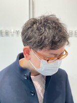 リバティシェアバーバー 銀座2nd(LIBERTY SHARE BARBER)&nbsp;スキンフェードコテパーマ濡れパンマッシュパーマ[銀座<理容室>]