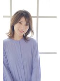 大人可愛いくびれレイヤー