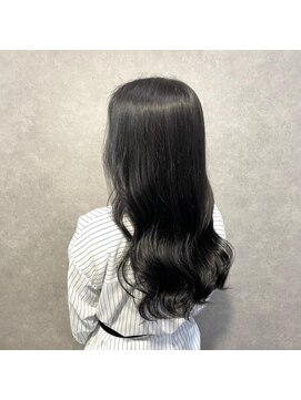 レヴェリー(REVERIE) #コリアンブラック#艶髪#ロング