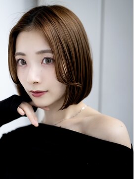 レノラ 本町(LENORA) 20代30代大人かわいいナチュラル暗髪エアーストレートヘア