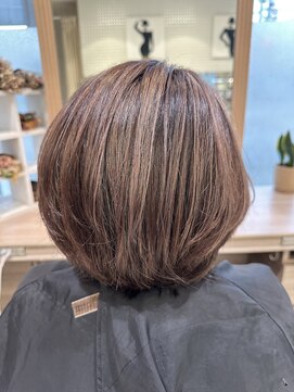 アッシュ 等々力店(Ash) 脱白髪染めハイライト