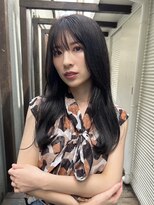 ウーフ(U-fu) 透け感のある暗めアッシュブラウン