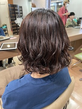 アウラ(AURA) ゆるふわパーマウェーブパーマコテ巻きパーマ