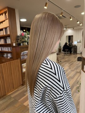 ヘアーアンドライフミルコ(miRuko) ミルクティーベージュ