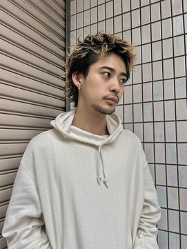 ヒュージ 表参道(huge) スパイキーショート/ブリーチ/ダブルカラー/メンズカット/眉毛
