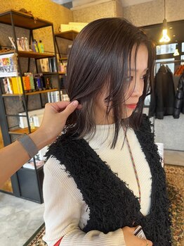 リンダテーラ(Linda tela)の写真/印象が決まる顔周りのデザインはお任せ◎細部までとことんこだわるレイヤーカットで魅力を引き出します。