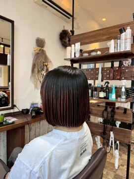 ゴデーレ(GODERE) パラパラブリーチハイライトストレート切りっぱなしボブ20代30代