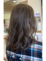 ヘアーライトナウ(hair Right Now)&nbsp;くせ毛＆白髪を活かしたロング