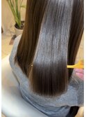 赤みもモヤモヤな毛もさよなら！透明感抜群艶髪